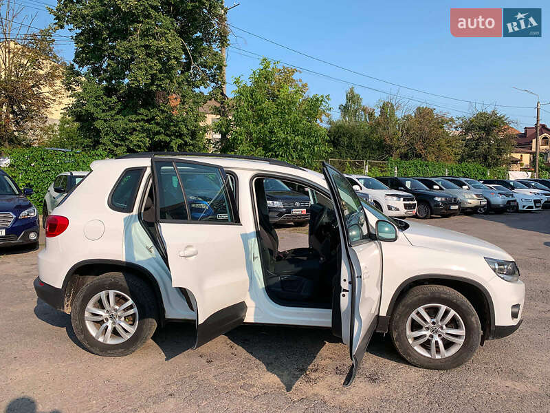 Внедорожник / Кроссовер Volkswagen Tiguan 2012 в Виннице