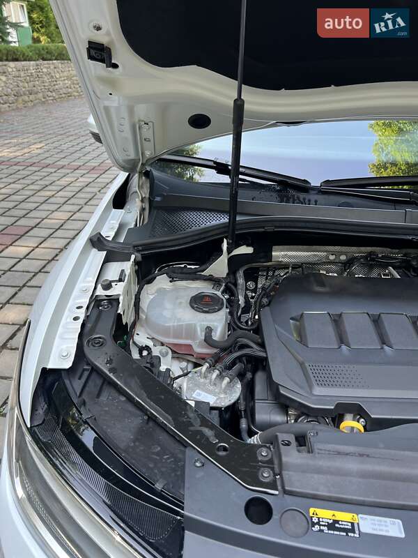 Внедорожник / Кроссовер Volkswagen Tiguan 2021 в Тернополе