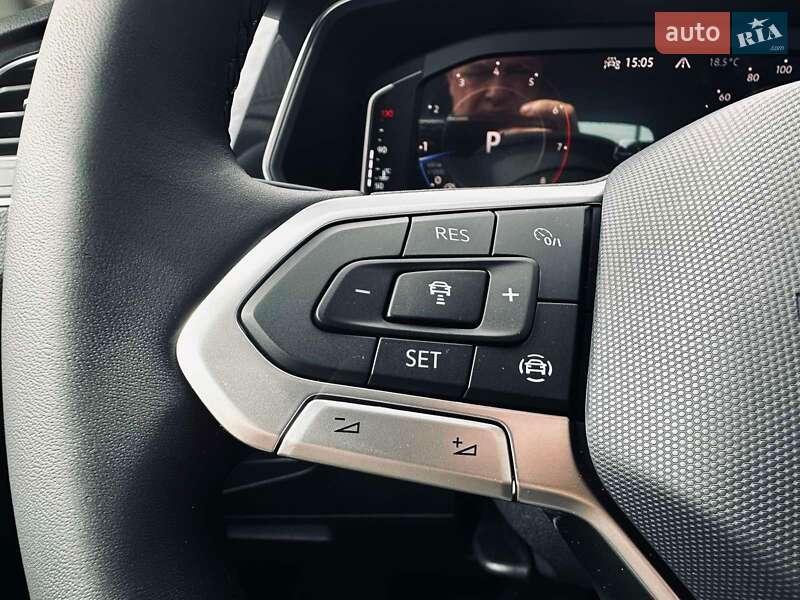 Внедорожник / Кроссовер Volkswagen Tiguan 2024 в Харькове