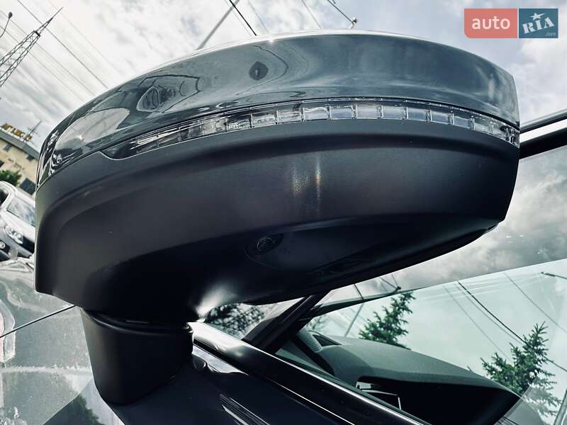 Внедорожник / Кроссовер Volkswagen Tiguan 2024 в Харькове