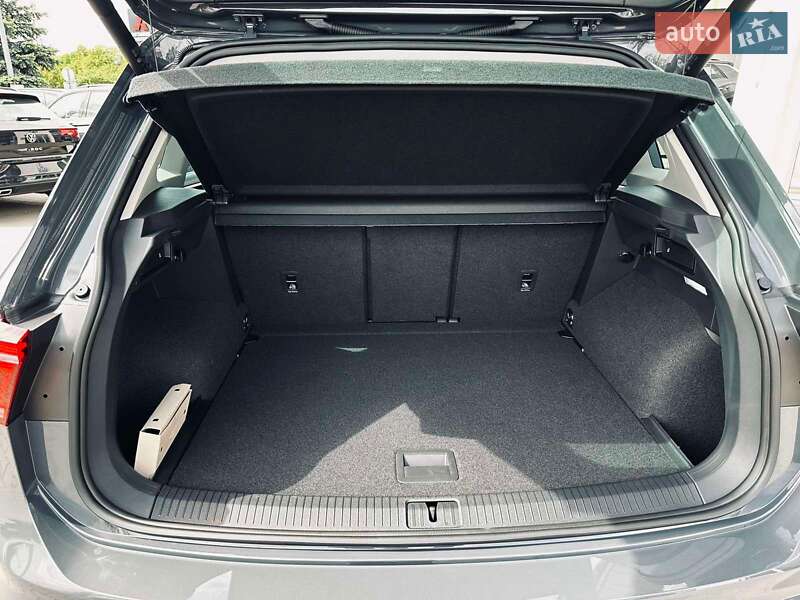 Внедорожник / Кроссовер Volkswagen Tiguan 2024 в Харькове