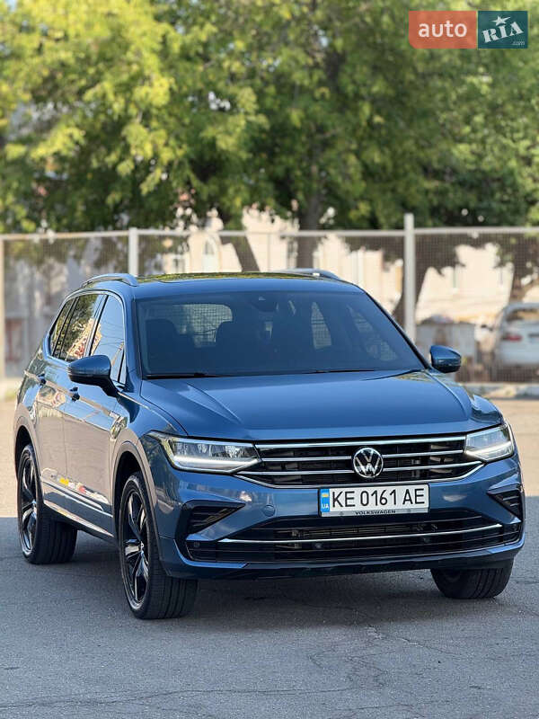 Внедорожник / Кроссовер Volkswagen Tiguan 2019 в Днепре фото 3 Внедорожник / Кроссовер Volkswagen Tiguan 2019 в Днепре
