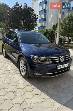 Внедорожник / Кроссовер Volkswagen Tiguan 2020 в Каменец-Подольском