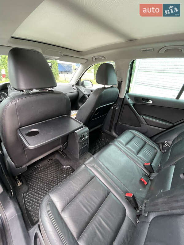 Внедорожник / Кроссовер Volkswagen Tiguan 2010 в Почаеве фото 12 Внедорожник / Кроссовер Volkswagen Tiguan 2010 в Почаеве