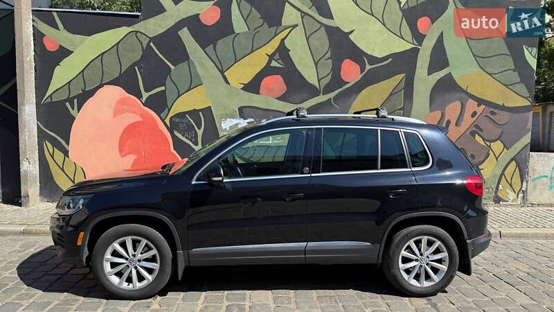 Внедорожник / Кроссовер Volkswagen Tiguan 2016 в Одессе