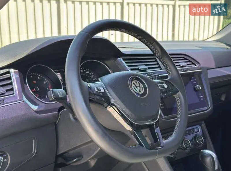 Внедорожник / Кроссовер Volkswagen Tiguan 2018 в Бучаче