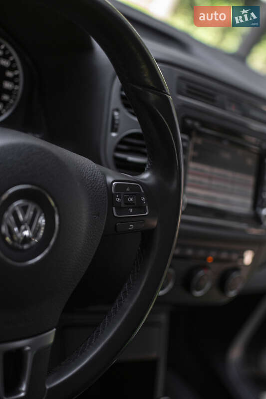 Позашляховик / Кросовер Volkswagen Tiguan 2014 в Львові