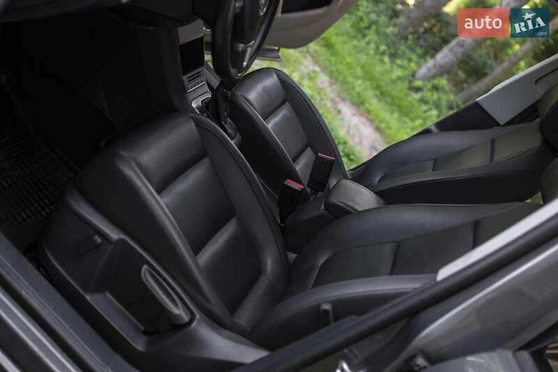 Позашляховик / Кросовер Volkswagen Tiguan 2014 в Львові