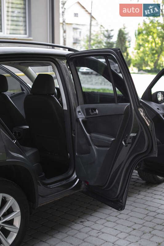 Позашляховик / Кросовер Volkswagen Tiguan 2014 в Львові
