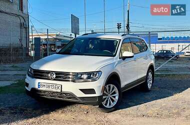 Позашляховик / Кросовер Volkswagen Tiguan 2018 в Львові