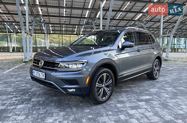 Позашляховик / Кросовер Volkswagen Tiguan 2018 в Львові