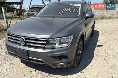 Внедорожник / Кроссовер Volkswagen Tiguan 2018 в Ровно