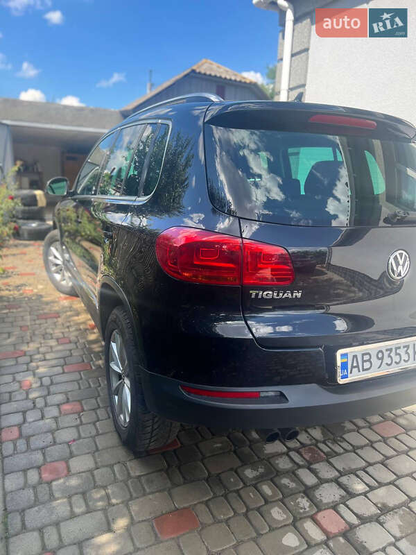 Внедорожник / Кроссовер Volkswagen Tiguan 2017 в Тульчине