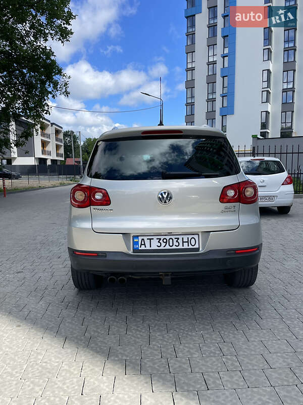 Внедорожник / Кроссовер Volkswagen Tiguan 2009 в Запорожье