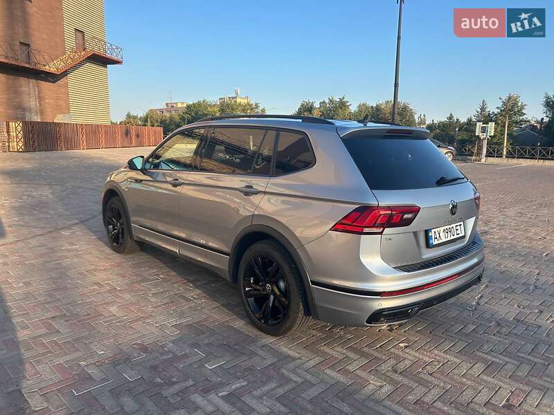 Внедорожник / Кроссовер Volkswagen Tiguan 2024 в Харькове