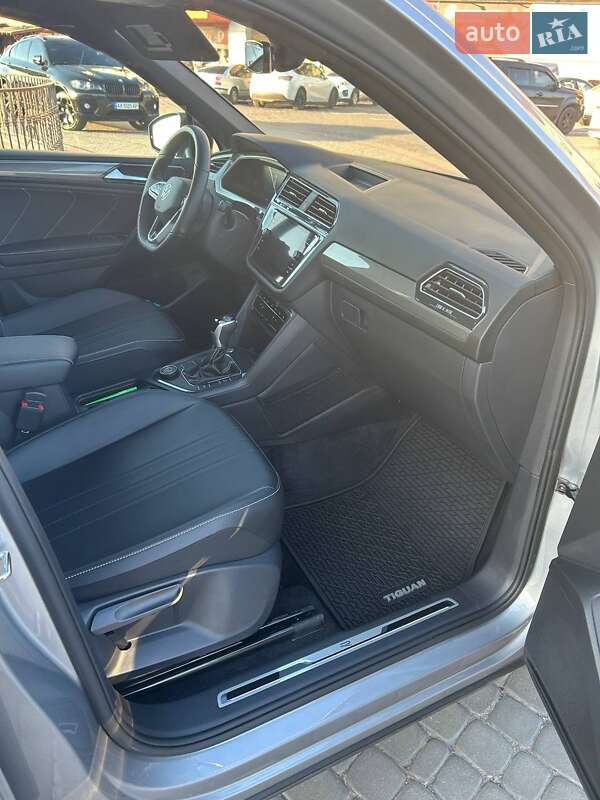 Внедорожник / Кроссовер Volkswagen Tiguan 2024 в Харькове