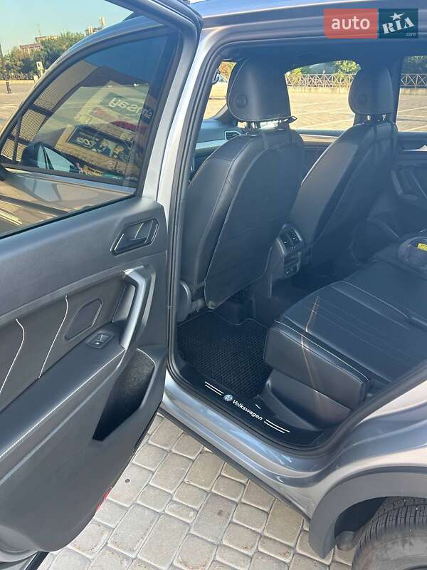 Внедорожник / Кроссовер Volkswagen Tiguan 2024 в Харькове
