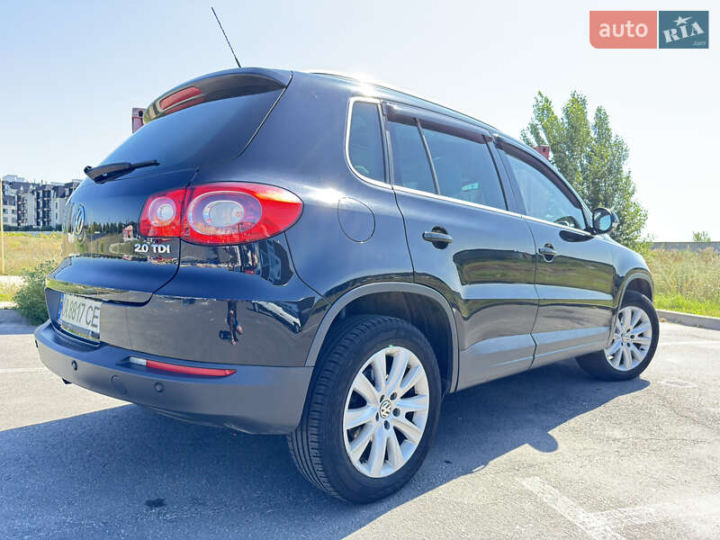Внедорожник / Кроссовер Volkswagen Tiguan 2008 в Киеве