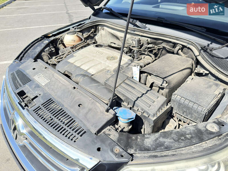 Внедорожник / Кроссовер Volkswagen Tiguan 2008 в Киеве