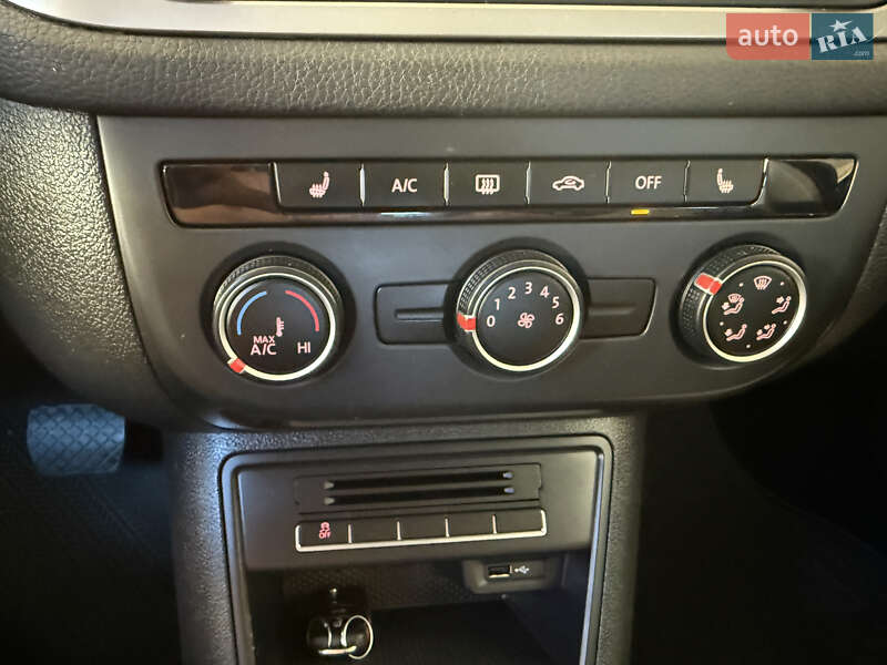 Внедорожник / Кроссовер Volkswagen Tiguan 2017 в Полтаве