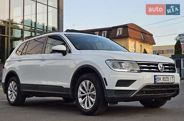 Позашляховик / Кросовер Volkswagen Tiguan 2019 в Рівному