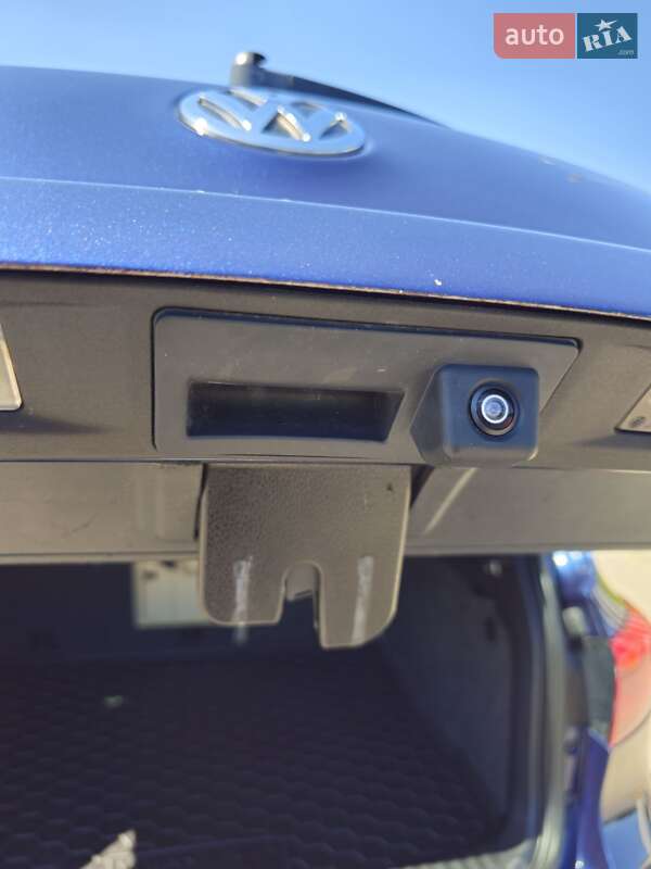 Внедорожник / Кроссовер Volkswagen Tiguan 2011 в Бродах