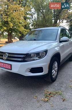 Внедорожник / Кроссовер Volkswagen Tiguan 2016 в Кривом Роге