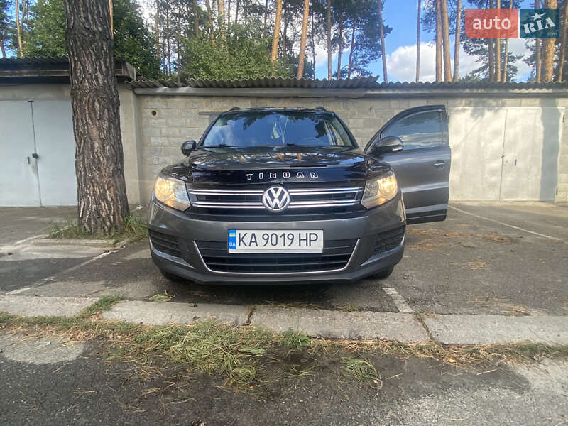 Volkswagen Tiguan 2015