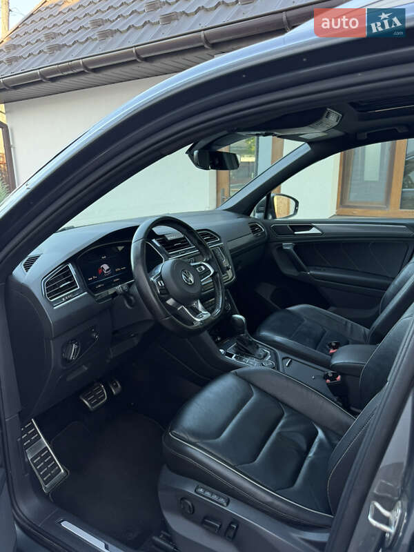 Внедорожник / Кроссовер Volkswagen Tiguan 2016 в Ратным