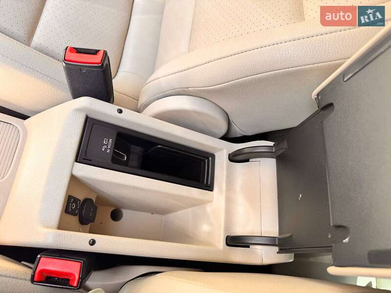 Внедорожник / Кроссовер Volkswagen Tiguan 2015 в Одессе фото 9 Внедорожник / Кроссовер Volkswagen Tiguan 2015 в Одессе