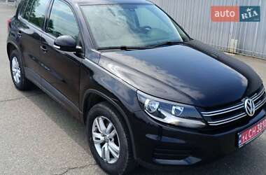 Позашляховик / Кросовер Volkswagen Tiguan 2017 в Львові
