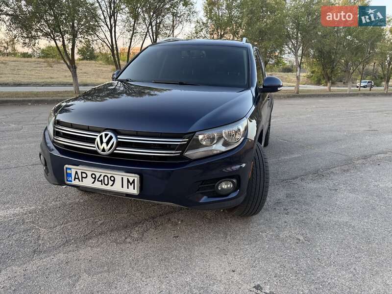 Внедорожник / Кроссовер Volkswagen Tiguan 2011 в Запорожье