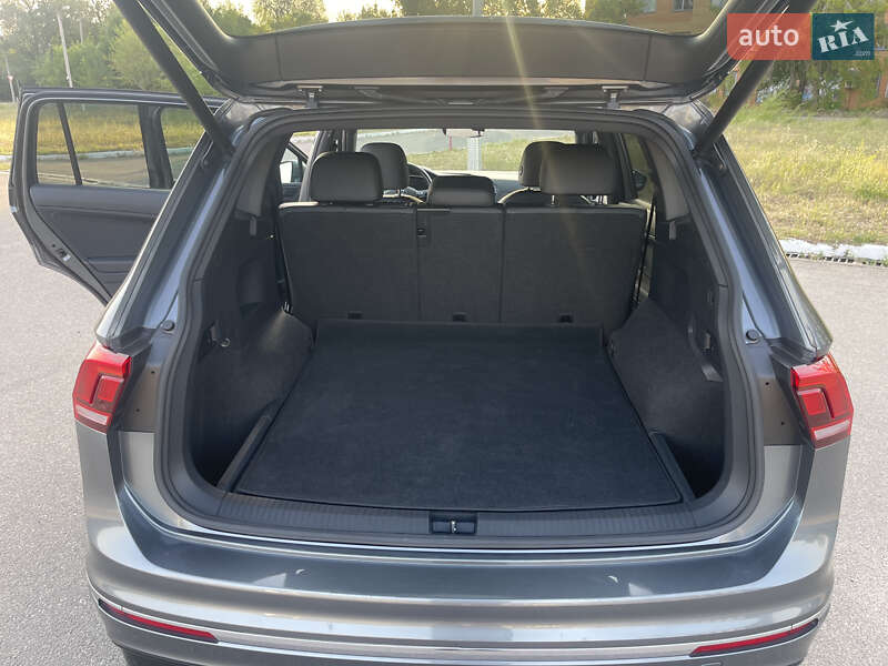 Внедорожник / Кроссовер Volkswagen Tiguan 2018 в Днепре