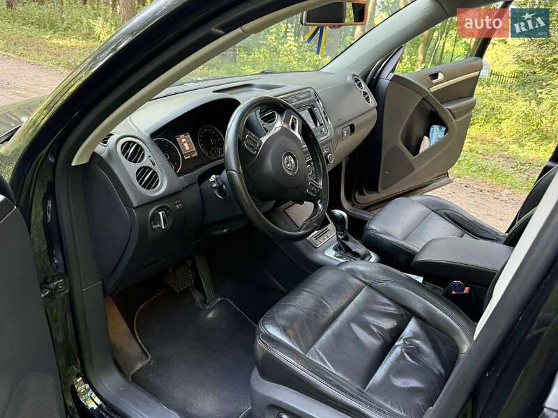 Volkswagen Tiguan 2012 Volkswagen Tiguan 2012