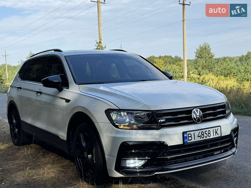 Внедорожник / Кроссовер Volkswagen Tiguan 2018 в Полтаве