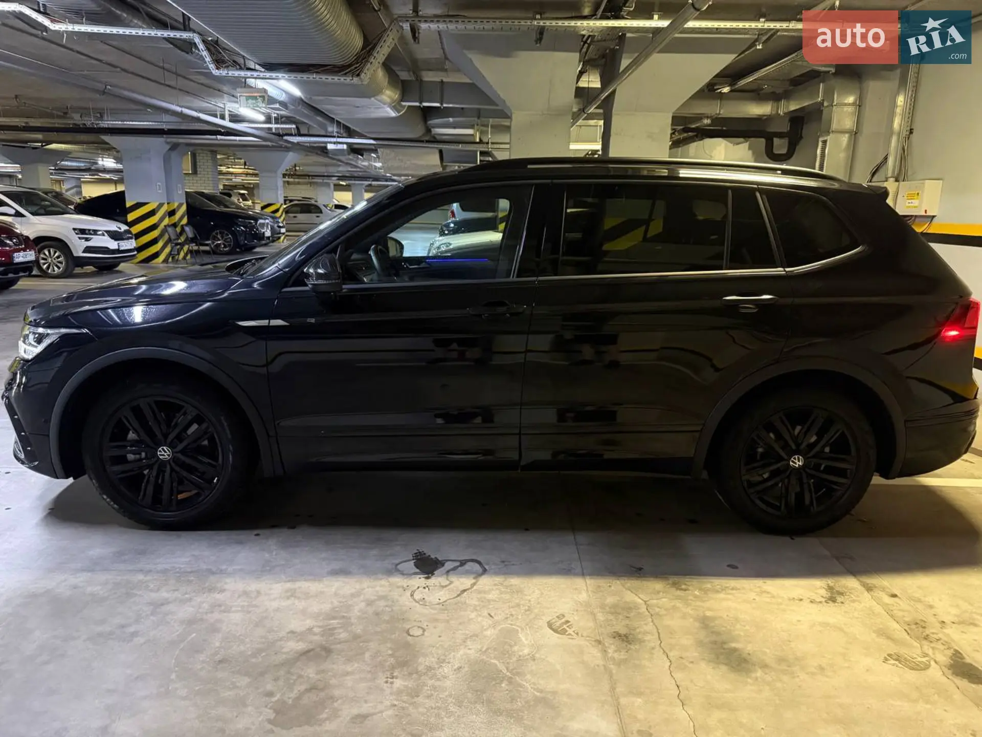2021 Volkswagen Tiguan - мініатюра 40