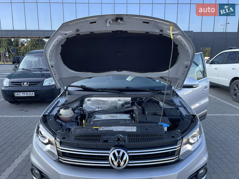 Внедорожник / Кроссовер Volkswagen Tiguan 2015 в Львове