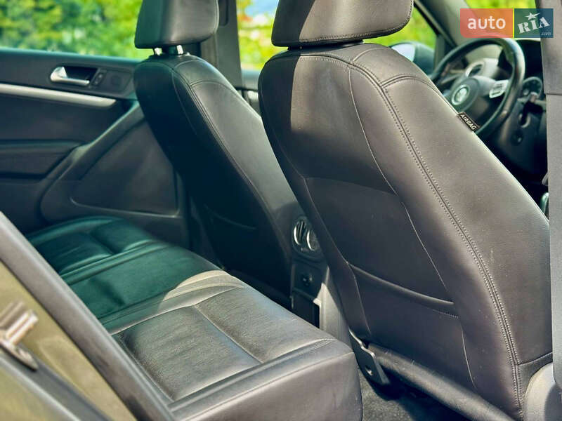 Внедорожник / Кроссовер Volkswagen Tiguan 2014 в Самборе