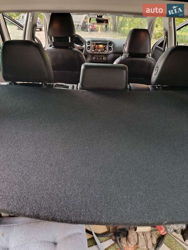 Внедорожник / Кроссовер Volkswagen Tiguan 2012 в Гадяче фото 16 Внедорожник / Кроссовер Volkswagen Tiguan 2012 в Гадяче