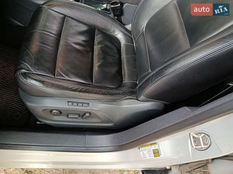 Внедорожник / Кроссовер Volkswagen Tiguan 2012 в Гадяче фото 26 Внедорожник / Кроссовер Volkswagen Tiguan 2012 в Гадяче