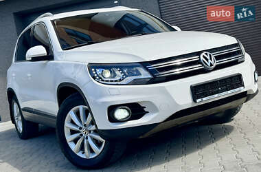 Внедорожник / Кроссовер Volkswagen Tiguan 2014 в Ивано-Франковске