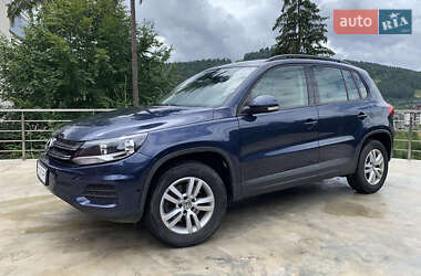 Внедорожник / Кроссовер Volkswagen Tiguan 2016 в Хмельницком