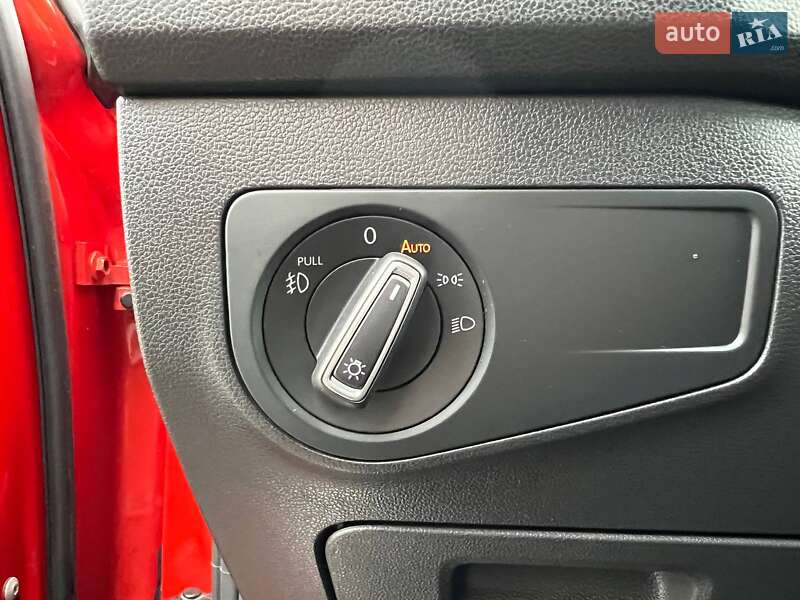 Внедорожник / Кроссовер Volkswagen Tiguan 2018 в Киеве