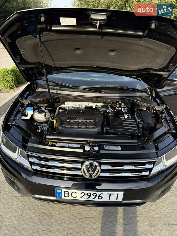 Позашляховик / Кросовер Volkswagen Tiguan 2019 в Новояворівську