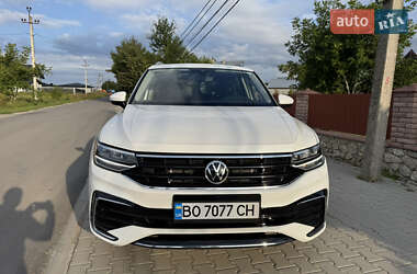 Внедорожник / Кроссовер Volkswagen Tiguan 2022 в Тернополе