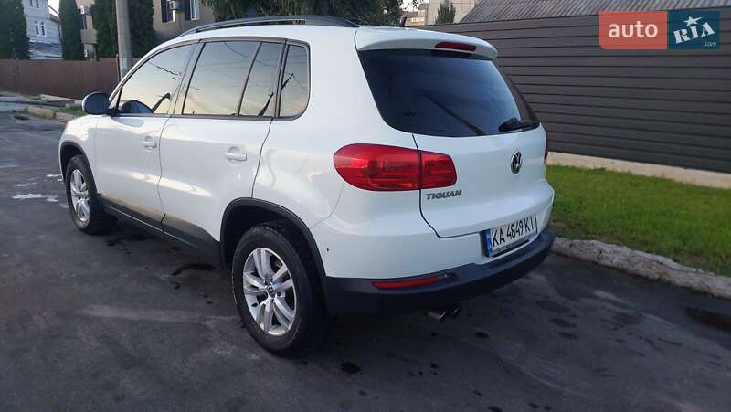 Внедорожник / Кроссовер Volkswagen Tiguan 2016 в Белой Церкви