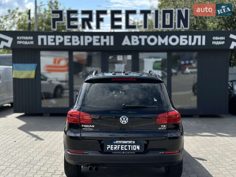 Внедорожник / Кроссовер Volkswagen Tiguan 2016 в Черновцах фото 10 Внедорожник / Кроссовер Volkswagen Tiguan 2016 в Черновцах