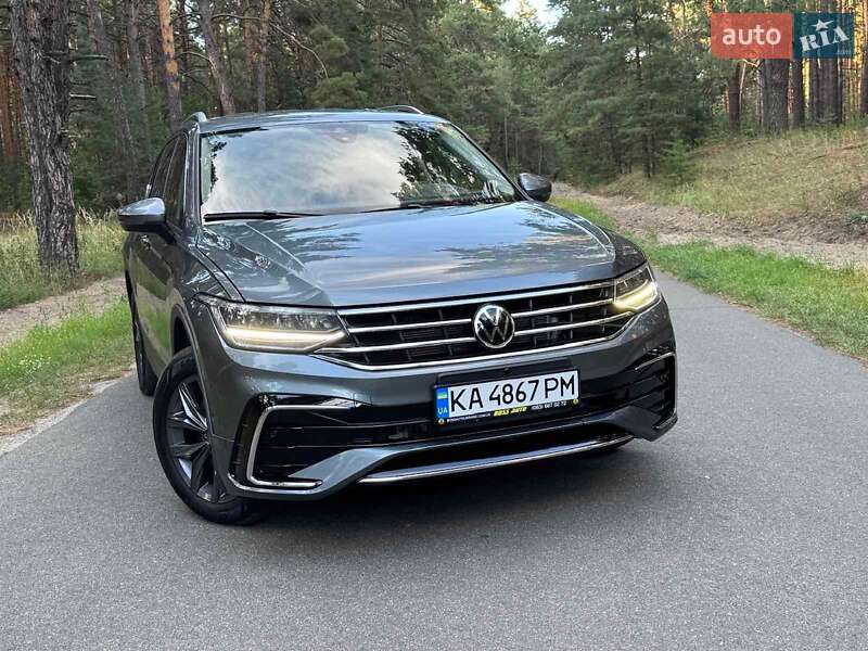 Внедорожник / Кроссовер Volkswagen Tiguan 2022 в Киеве