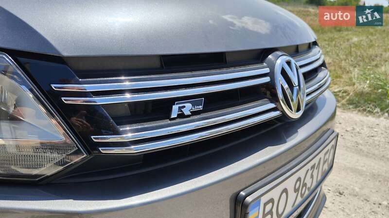 Внедорожник / Кроссовер Volkswagen Tiguan 2015 в Тернополе