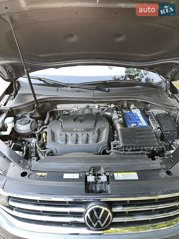 Внедорожник / Кроссовер Volkswagen Tiguan 2022 в Сарнах